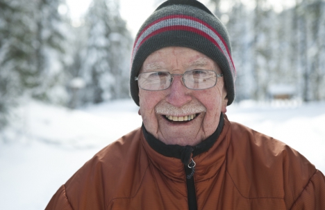 Elderly man in winter